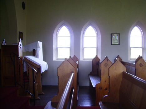 Banda Church interior 1